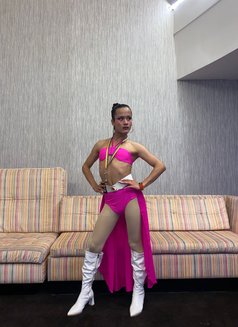 Ora - Transsexual escort agency in Bangalore Photo 3 of 5