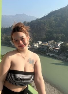 Orada - masseuse in New Delhi Photo 7 of 11