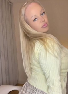 ORBI FCKSQRT - escort in Abu Dhabi Photo 18 of 19