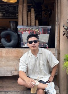 brynn - Acompañantes masculino in Bali Photo 2 of 2