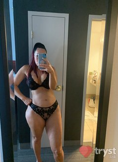 Oreo C - escort in Okinawa Island Photo 11 of 11