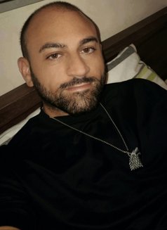 Orgasmic - Acompañantes masculino in Dubai Photo 9 of 9