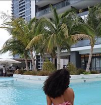 Oriana - escort in Bali