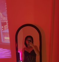 Oriiiii - Transsexual escort in Abu Dhabi