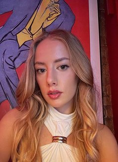 Orlina - escort in Dubai Photo 13 of 14