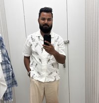Orthour :Confident and professional - Male escort in Kolkata