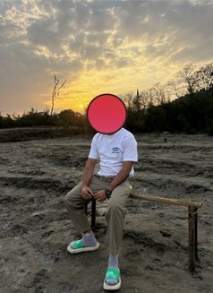 Orthour - Male escort in Mumbai Photo 2 of 4