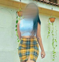 Oshadi Fernando. Gfe - escort in Colombo