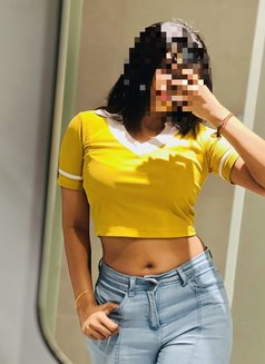 Oshadi Fernando Gfe - escort in Colombo Photo 10 of 11