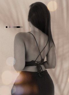 Oshadi Gfe - escort in Colombo Photo 12 of 12