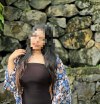 Oshadi Gfe - escort in Colombo