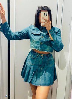 Oshadi Gfe - escort in Colombo Photo 1 of 7