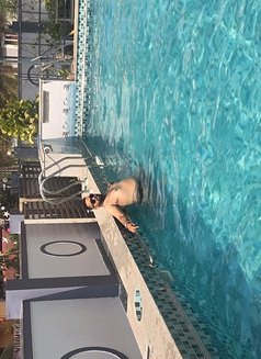 Osho - Male escort in Malta Photo 1 of 2