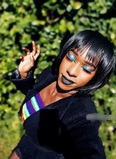 Oshun - Acompañantes transexual in Nairobi Photo 3 of 9