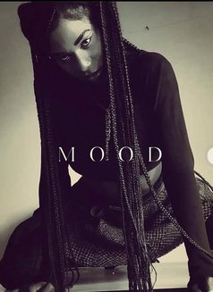 Oshun - Transsexual escort in Nairobi Photo 11 of 15