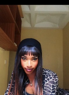Oshun - Transsexual escort in Nairobi Photo 15 of 15