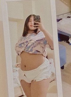 Osias - Transsexual escort in Manila Photo 5 of 7