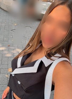 Oslen - escort in Barcelona Photo 2 of 4