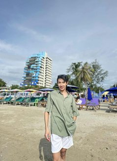 Ossy - masseuse in Hua Hin Photo 5 of 10