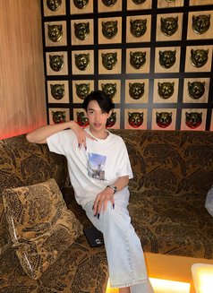 Ossy - masseuse in Hua Hin Photo 9 of 12