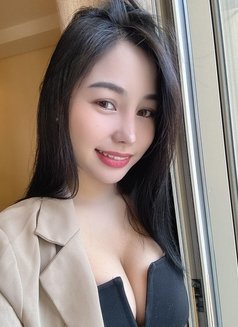 Outcall and Incall Available - escort in Doha Photo 2 of 3