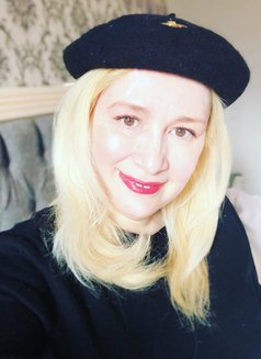 Outcall Hotel Erotic Tantric Massage - masseuse in Cannes Photo 2 of 6