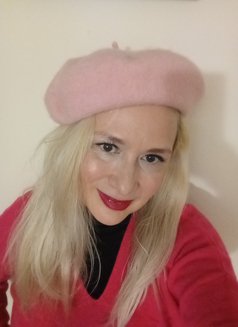 Outcall Hotel Tantric Erotic Massage - masseuse in Paris Photo 14 of 22