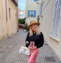 Outcall Hotel Tantric Erotic Massage - masseuse in Paris