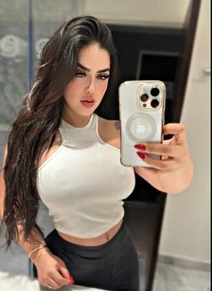Outcall & Incall - escort in Riyadh Photo 6 of 8