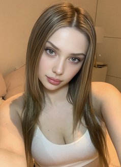 Outcall + Incall - escort in Riyadh Photo 11 of 13