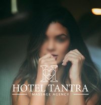 Outcall Massage by Julia Tantra - escort in Madrid