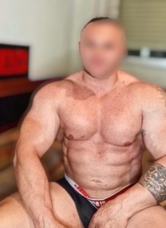 Outcall Massage in Madrid by Dylan - Male escort in Madrid Photo 4 of 4