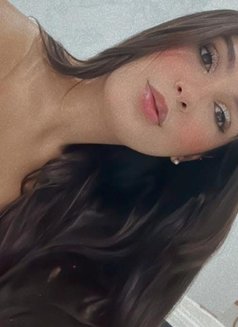 Outcall massage in by Estela - puta in Madrid Photo 8 of 9