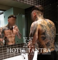 Outcall Massage in Madrid by Héctor - Masajista in Madrid