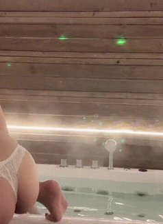 Outcall Massage in Seoul - masseuse in Seoul Photo 7 of 11