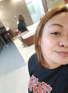 Outcall or Camshow - escort in Makati City Photo 4 of 5