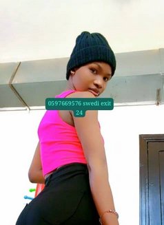 Outcall Rose Swedish - Male escort in Riyadh Photo 12 of 27