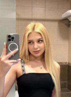 Outcall Russia in Riyadh - escort in Riyadh Photo 1 of 5