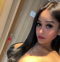 Outcall VERSTAIL more top cum Together - Acompañantes transexual in Singapore Photo 3 of 28