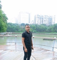 Ovi Rahman - puta in Dhaka