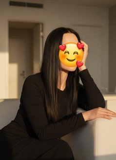 Oviya 100% Verified Profile - escort in Hyderabad Photo 3 of 6