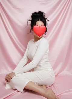 Oviya 100% Verified Profile - escort in Hyderabad Photo 5 of 6