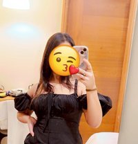 Oviya 100% Verified Profile - puta in Hyderabad Photo 3 of 9