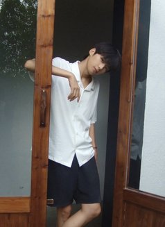 Owen - Male escort in Paris Photo 7 of 7