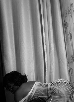 Owen Gay - Acompañantes transexual in Abidjan Photo 1 of 2