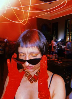 Owner Arty - masseuse in Berlin Photo 1 of 5