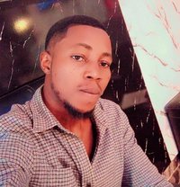 Oyetunde Hunter - Male adult performer in Lagos, Nigeria
