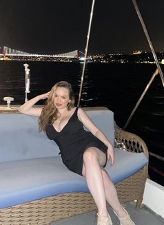 Öykü New - escort in Riyadh Photo 2 of 15