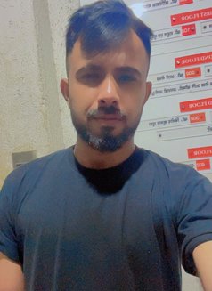 P@id Escort - Male escort in Navi Mumbai Photo 1 of 3