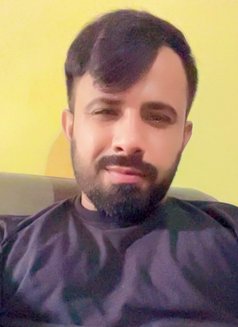 P@id Escort - Male escort in Navi Mumbai Photo 3 of 3